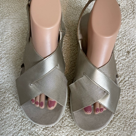 😍Easy spirit sandals size 9 - Picture 2 of 5